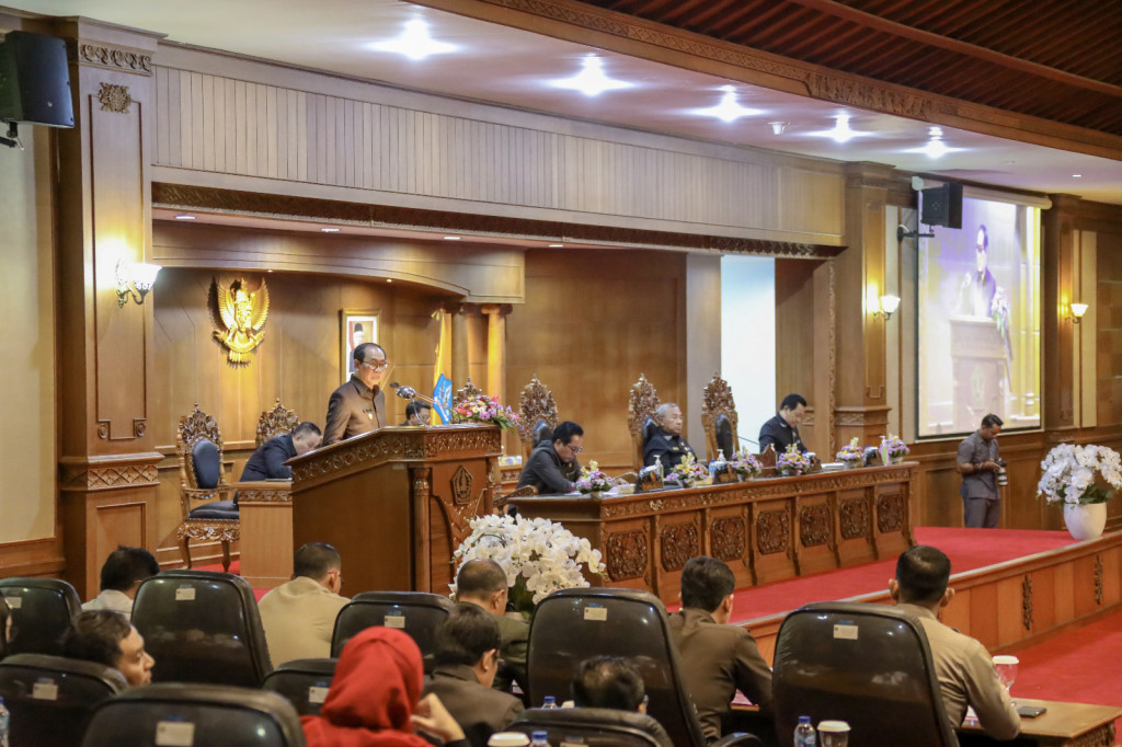 Sidang Paripurna Persetujuan Ranperda APBD Tahun 2022